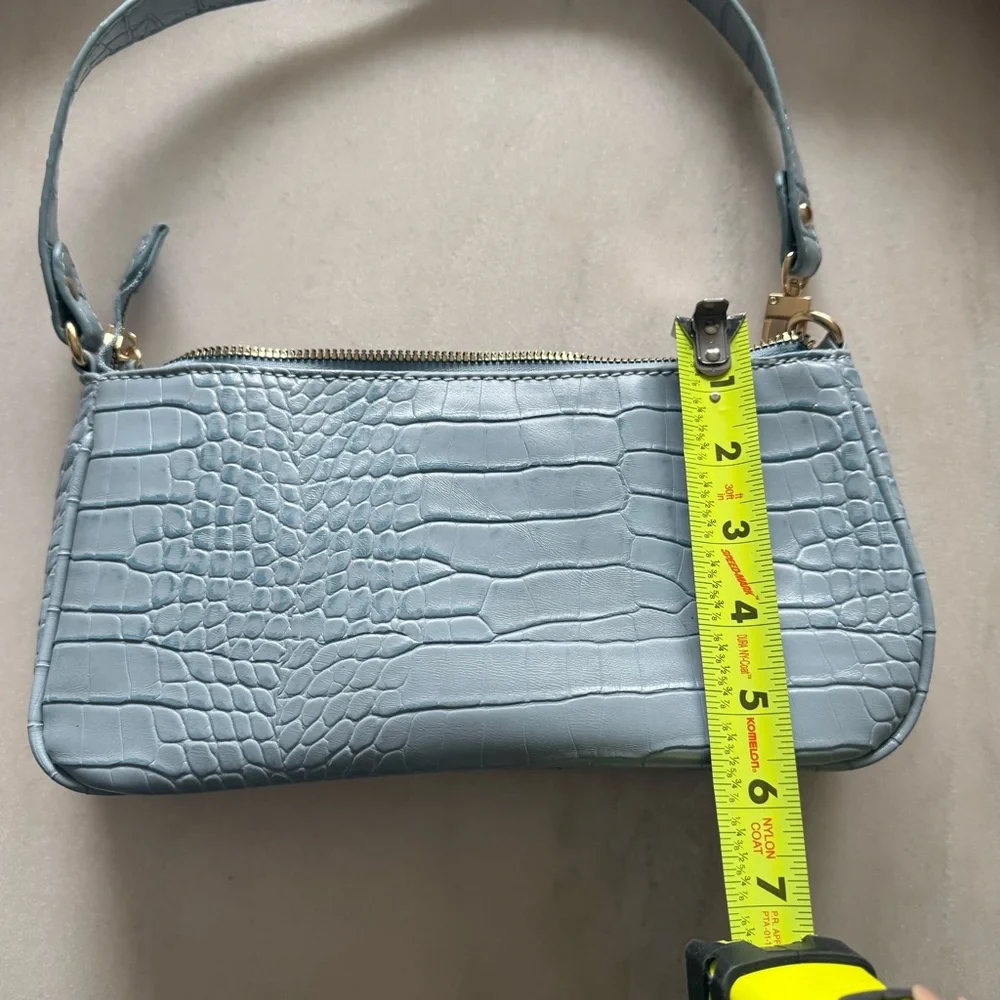 Blue croc embossed shoulder bag - Picture 7 of 7